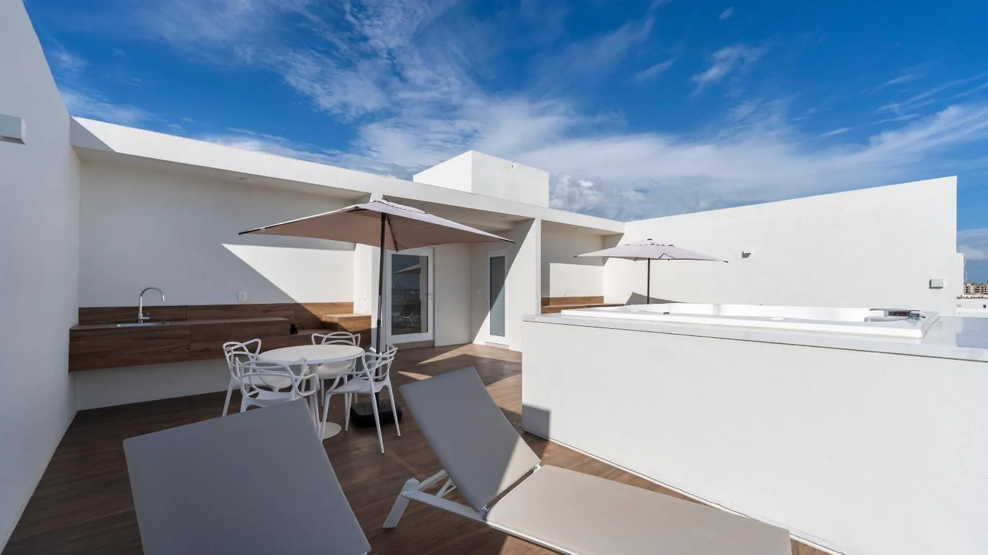 Apartmán New Penthouse In Medano With Jacuzzi And Terrace Cabo San Lucas