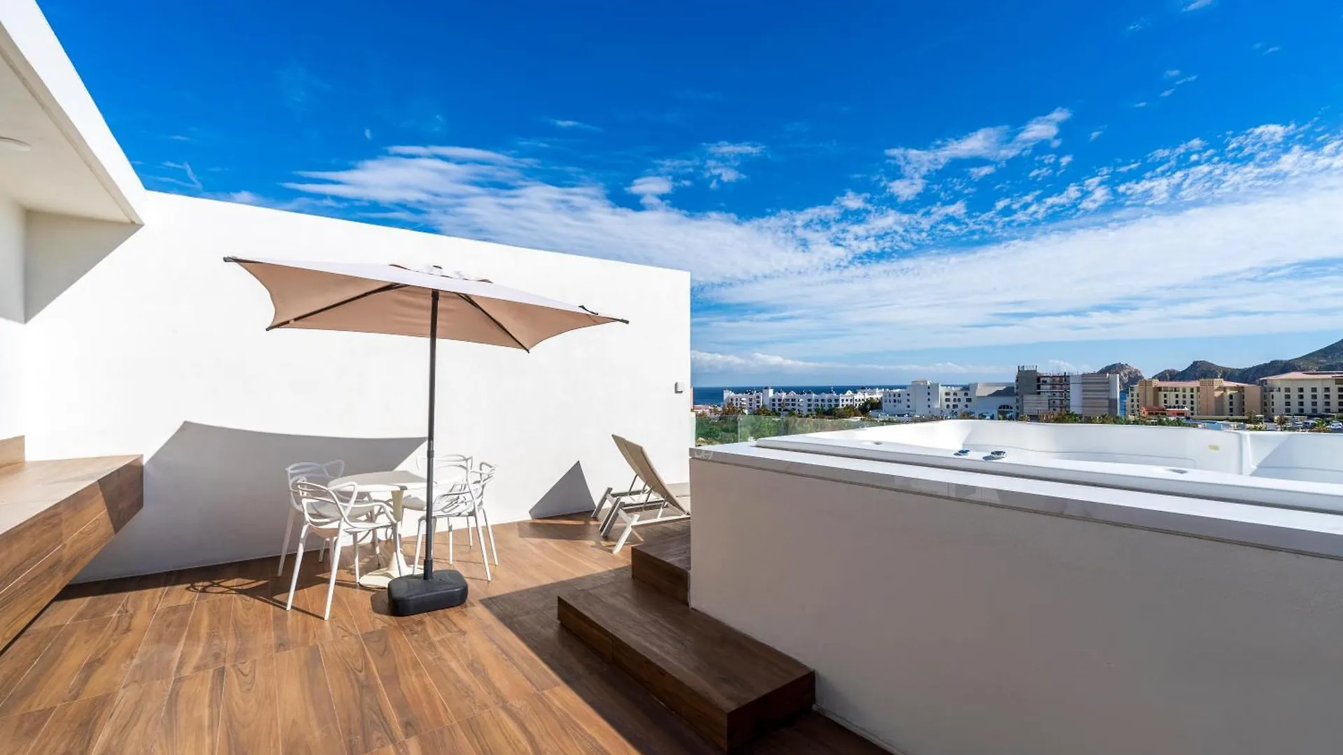 Апартаменты New Penthouse In Medano With Jacuzzi And Terrace Кабо-Сан-Лукас