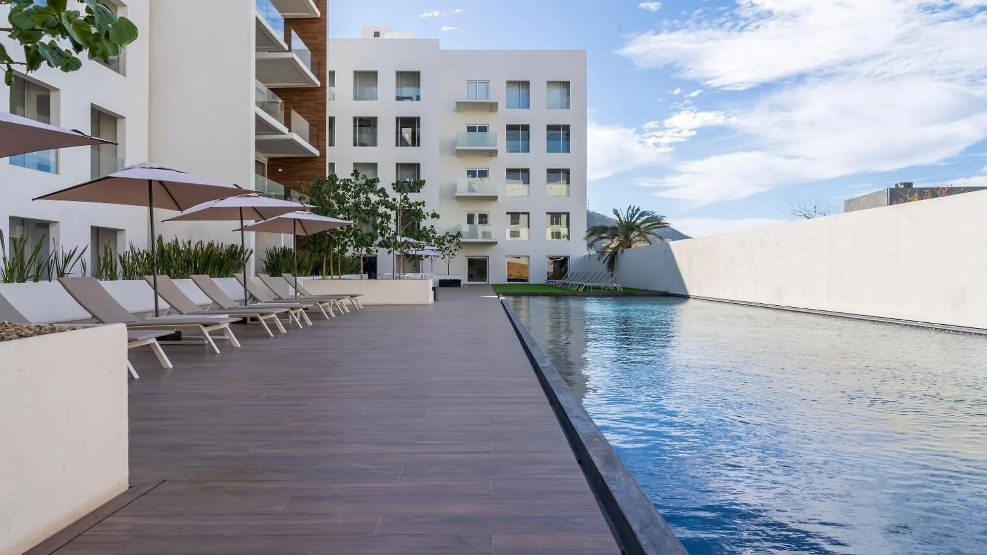 Апартаменты New Penthouse In Medano With Jacuzzi And Terrace Кабо-Сан-Лукас